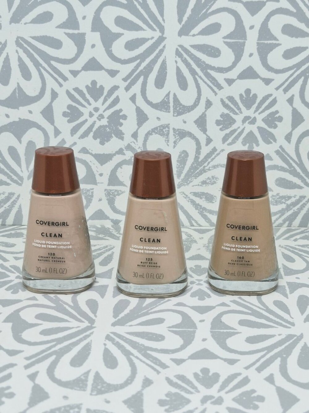 Covergirl Clean Liquid Foundation -You Pick - #160 Tan, #125 Beige #120 Natural